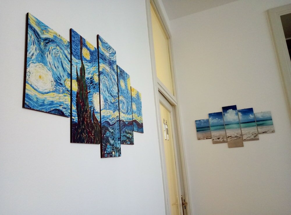 Фото Moonlight Hotel & Suites