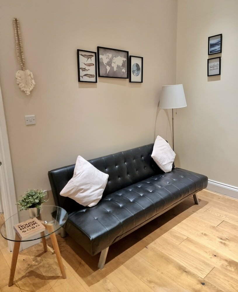 Фото Urban Stay Oxford Gardens Apartments