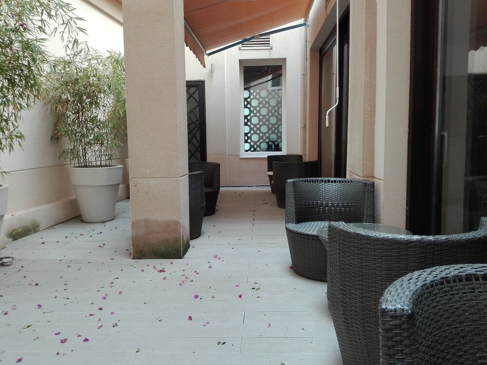 Фото Отель Lalla Doudja