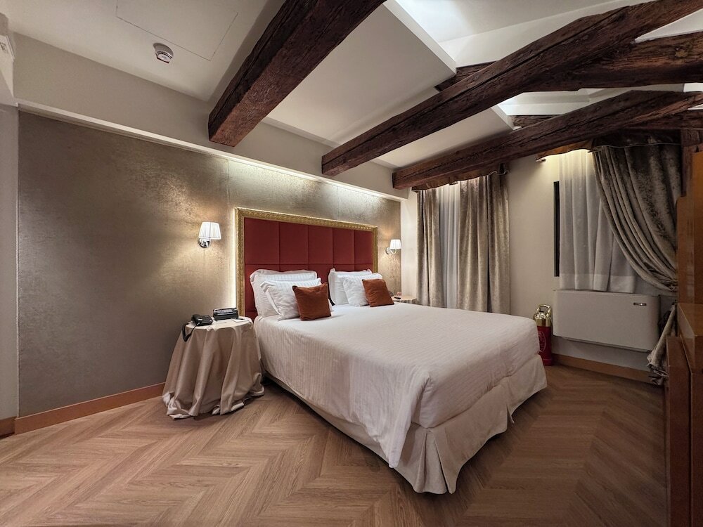 Фото Ruzzini Palace Hotel