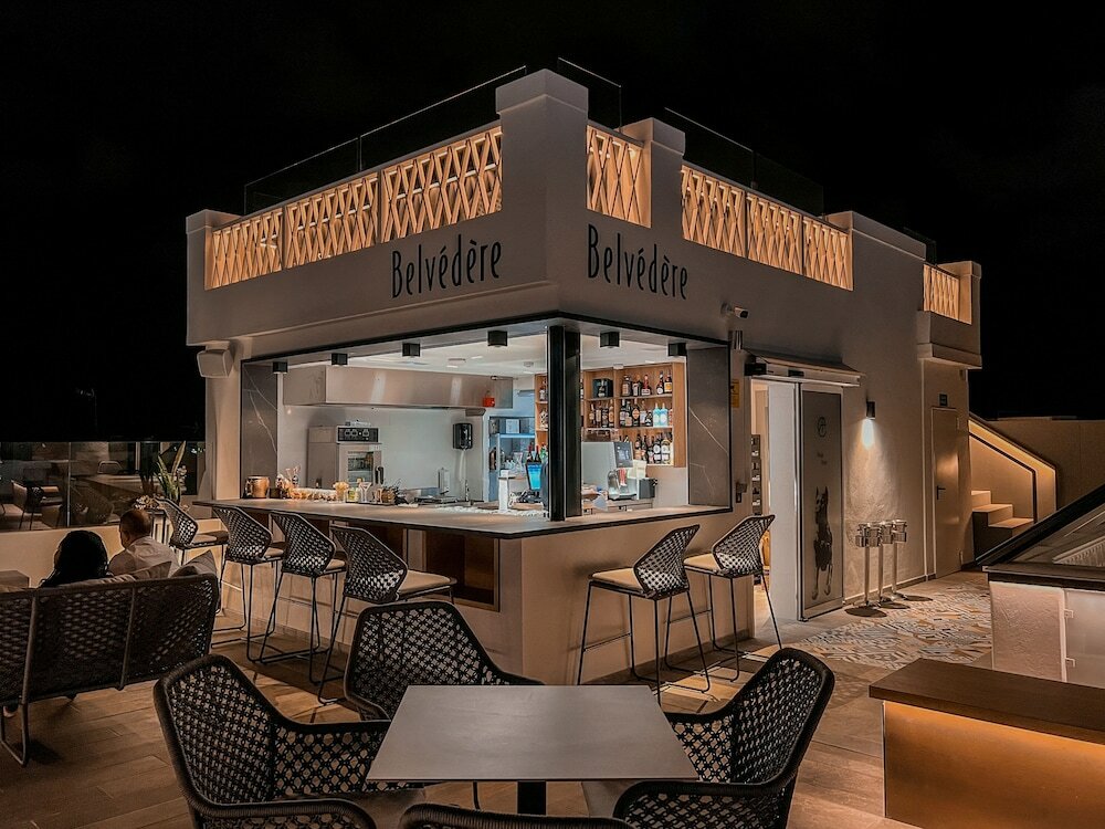 Фото Boutique Hotel Cordial Plaza Mayor de Santa Ana