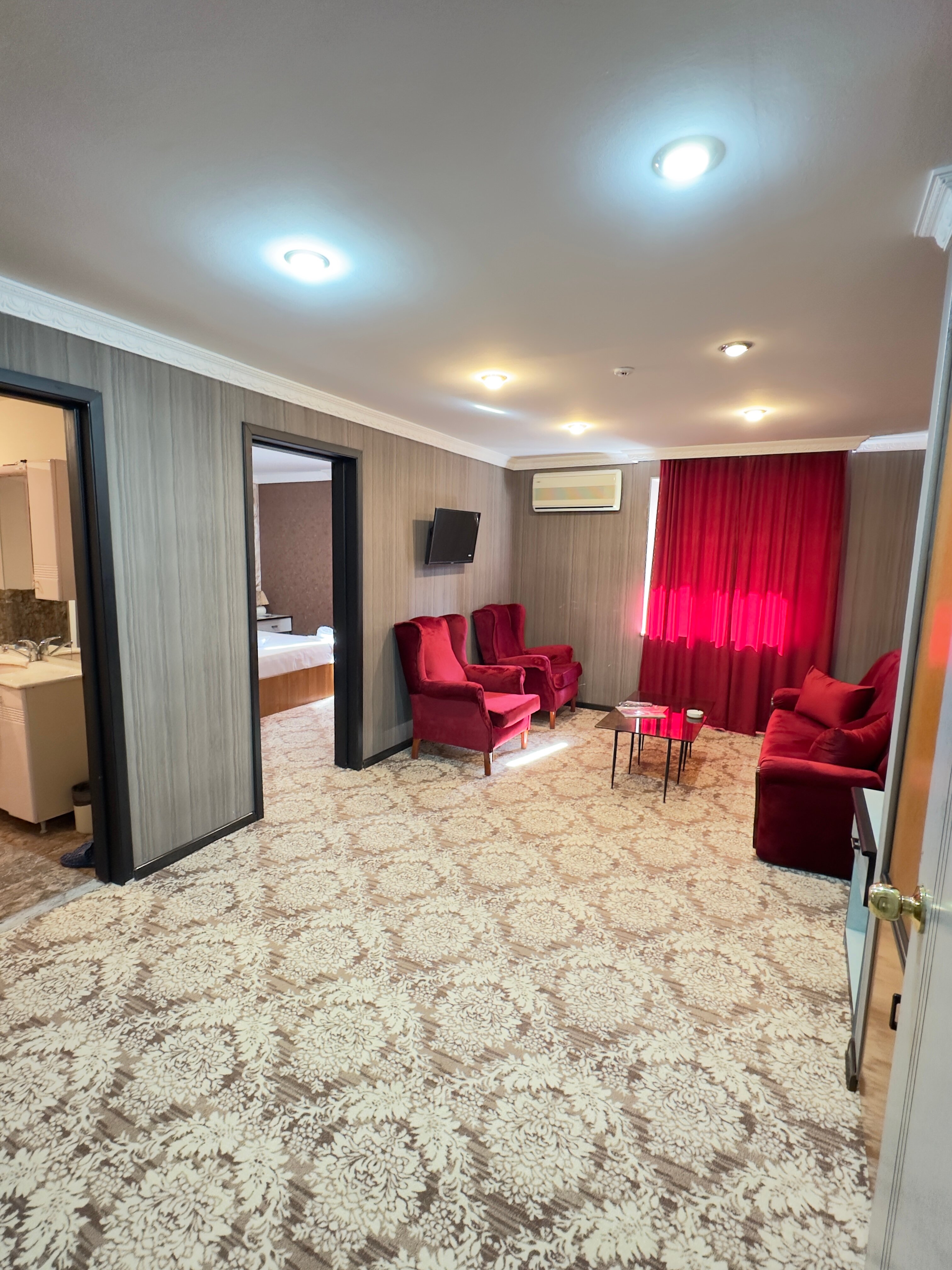 Фото Rosemary Inn Hotel