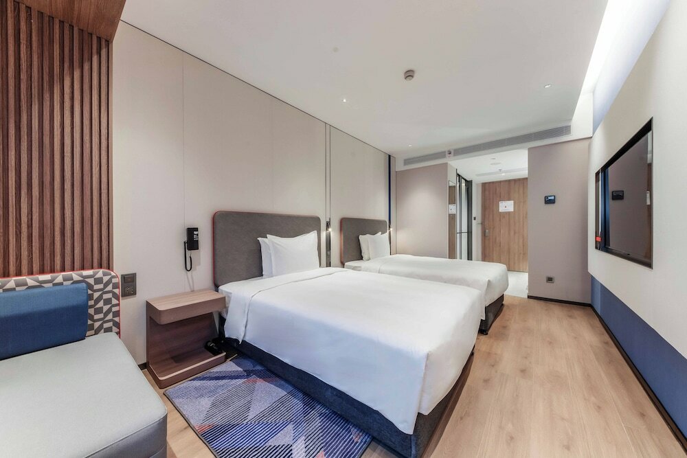 Фото Holiday Inn Express Shanghai Hongqiao Necc, an Ihg Hotel