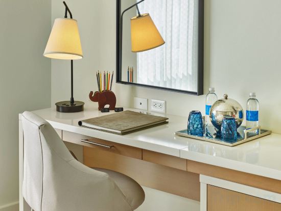 Фото Art Ovation Hotel, Autograph Collection