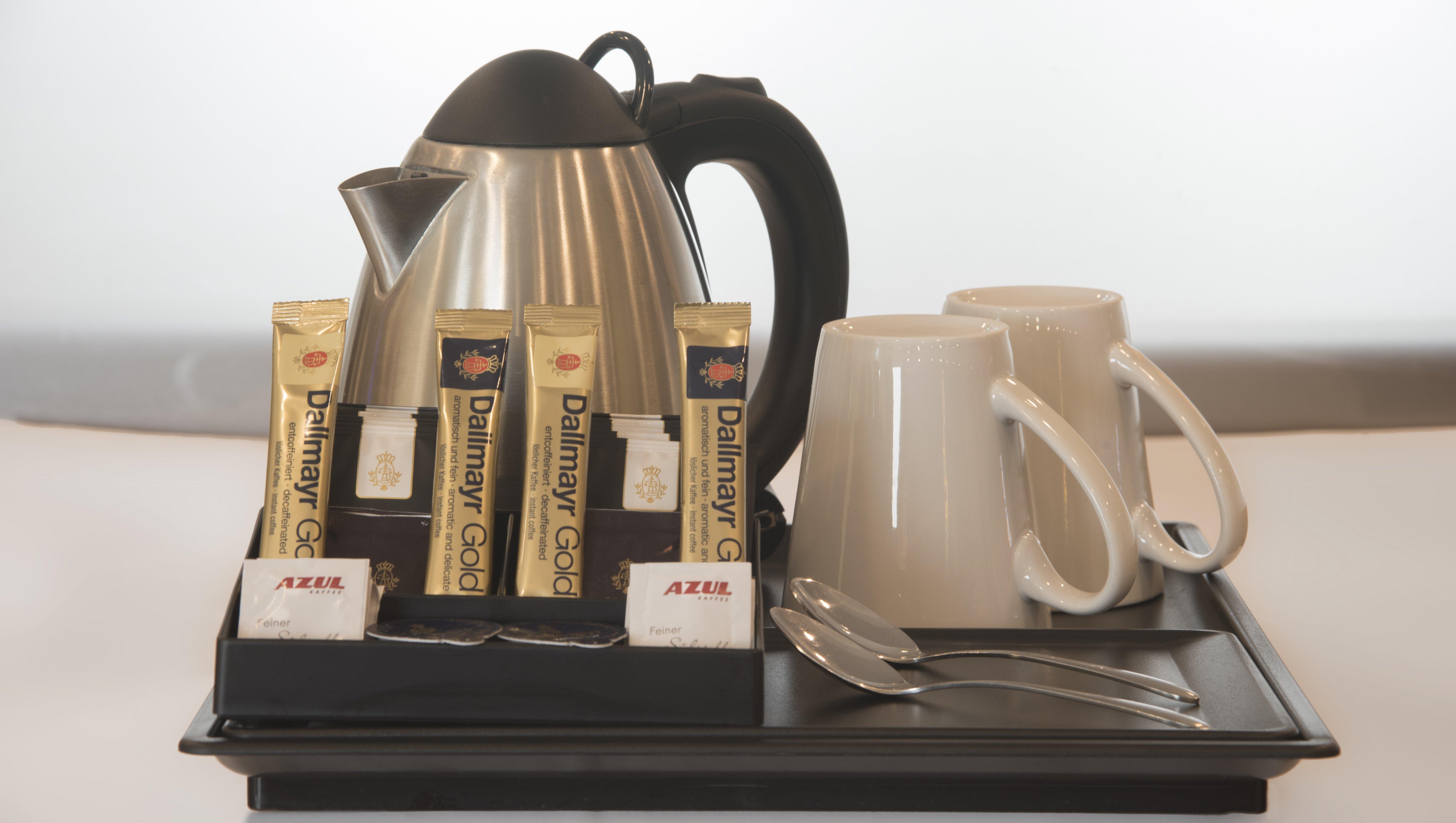 Фото Premier Inn Hamburg City Millerntor