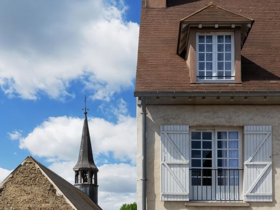 Фото Best Western Blanche de Castille Dourdan