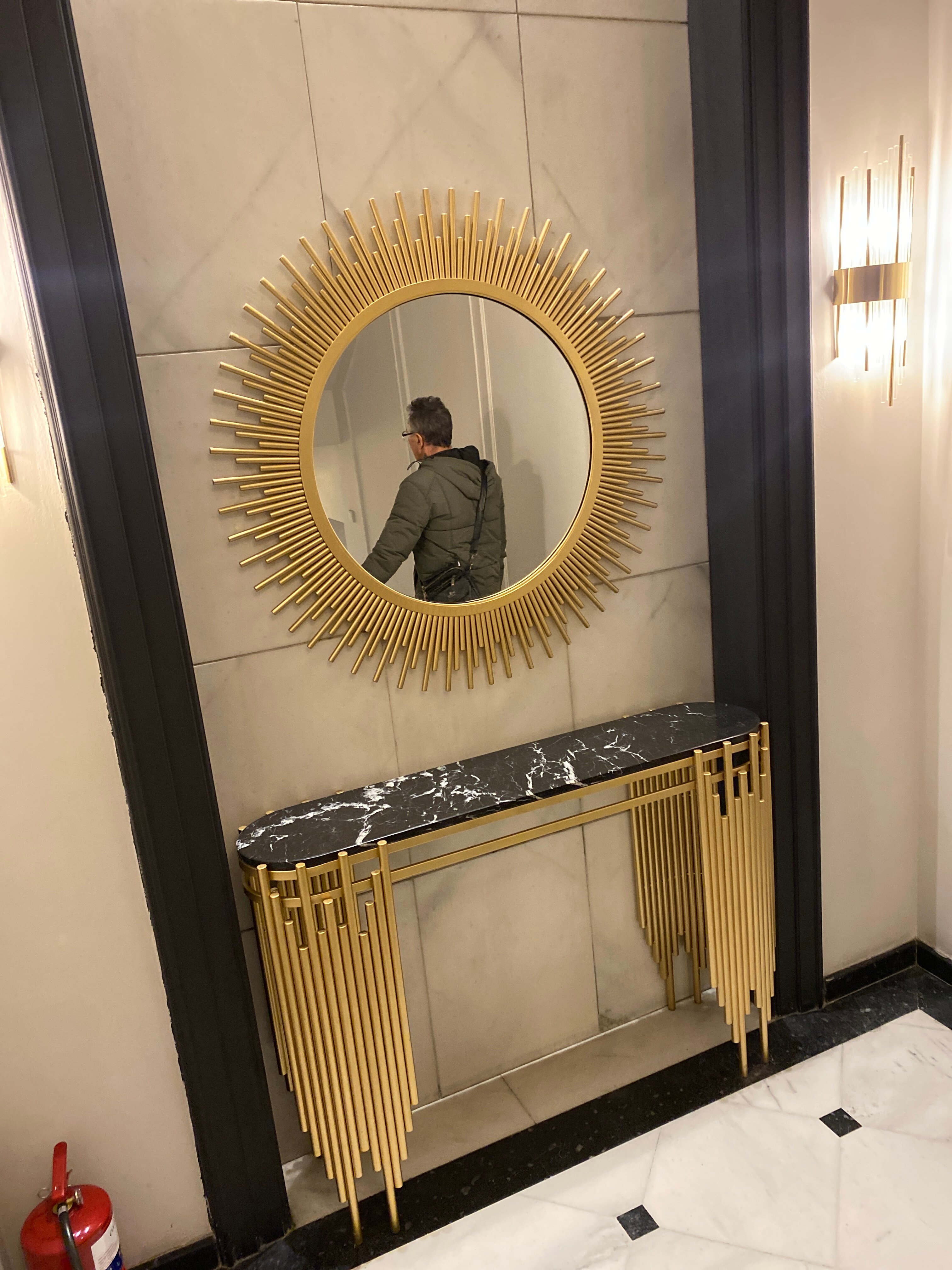 Фото Maestro Address Hotel