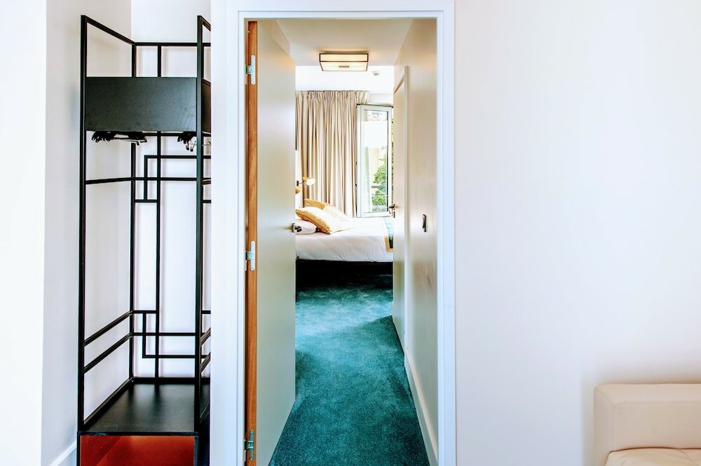 Фото Best Western Hotel Journel Antibes-Juan-les-Pins