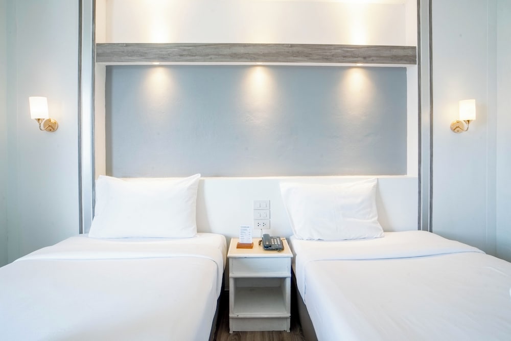 Фото Thong Tarin Hotel