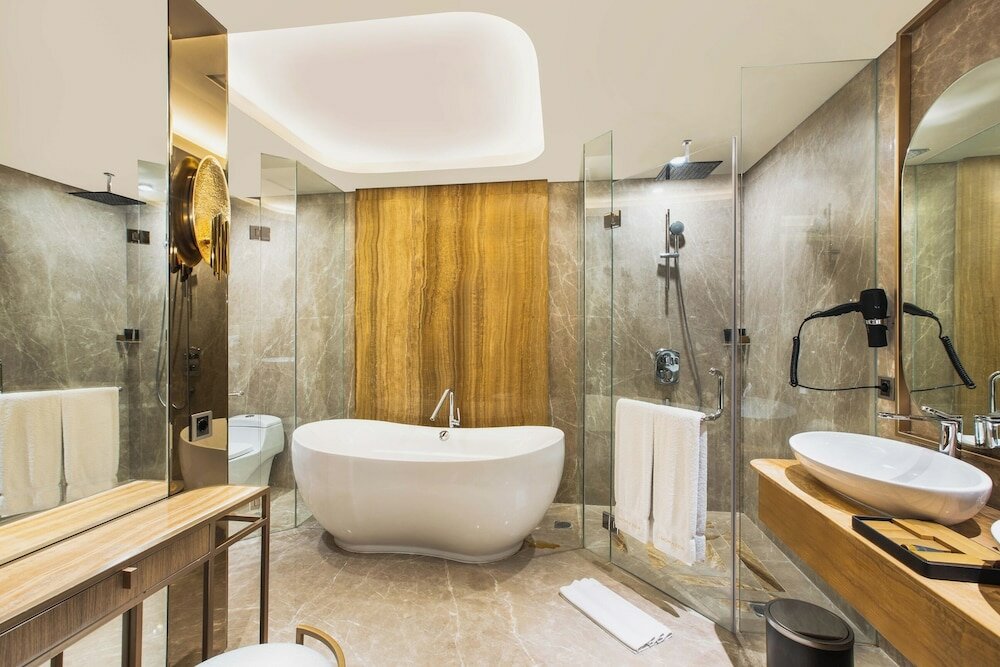 Фото Grand Dafam Surabaya