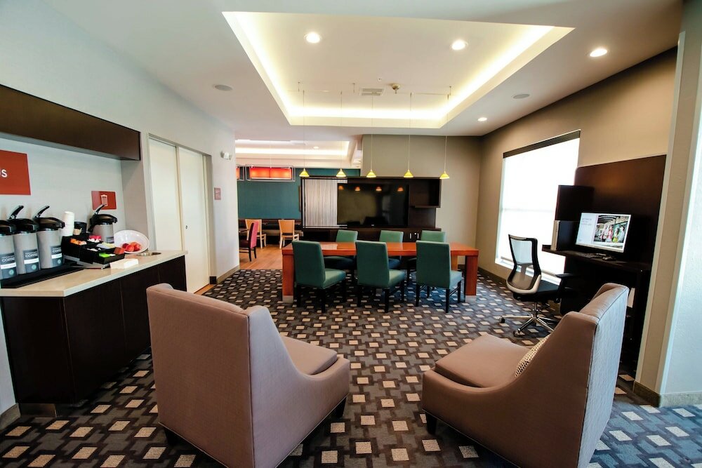 Фото TownePlace Suites by Marriott Temple