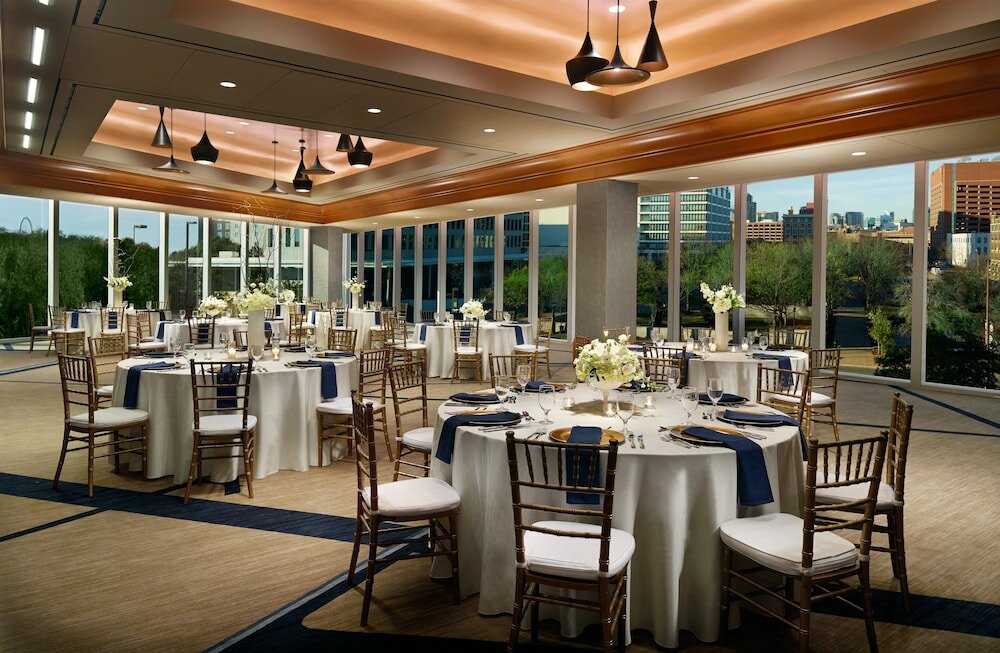 Фото Omni Dallas Hotel