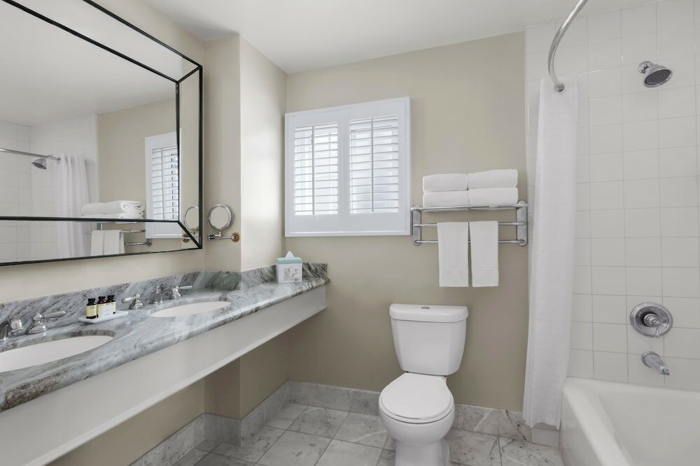 Фото Scripps Inn La Jolla Cove