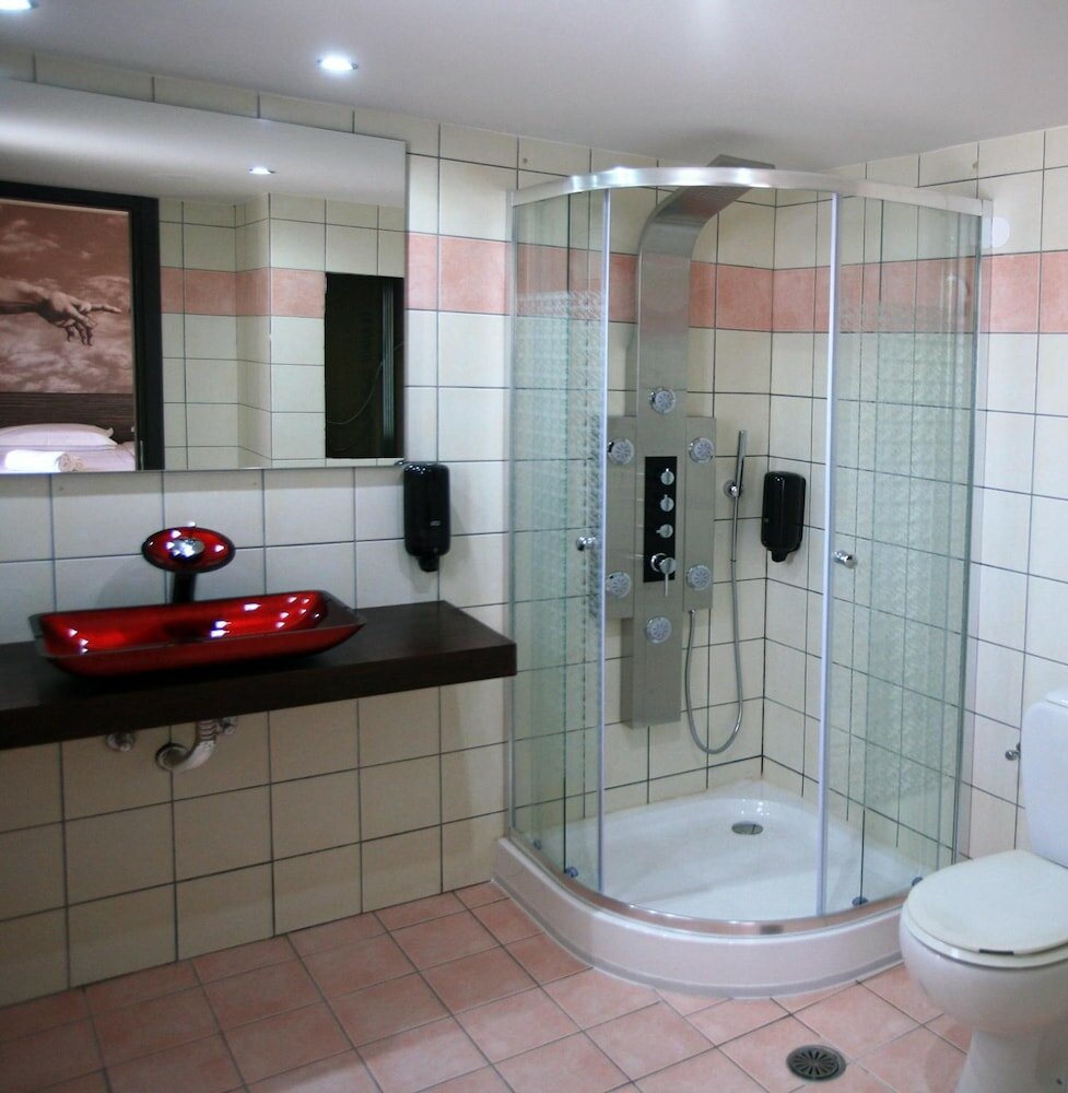 Фото Eurohotel Katrin Suites-Adults Only