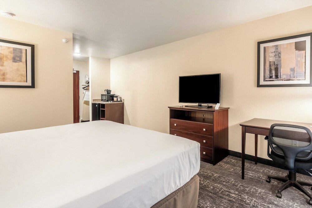 Фото Cobblestone Hotel & Suites - Andrews