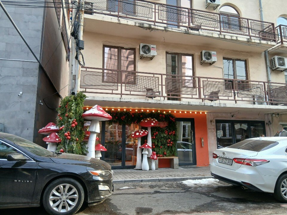 Фото City Centre Hotel