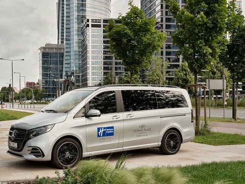 Внешний вид отеля Holiday Inn Express Warsaw  The HUB в Варшаве, фото 5