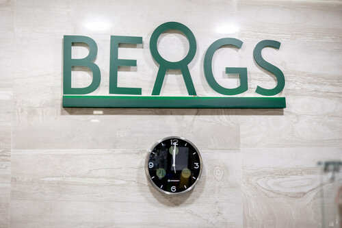 Гостиница Bergs в Лоо