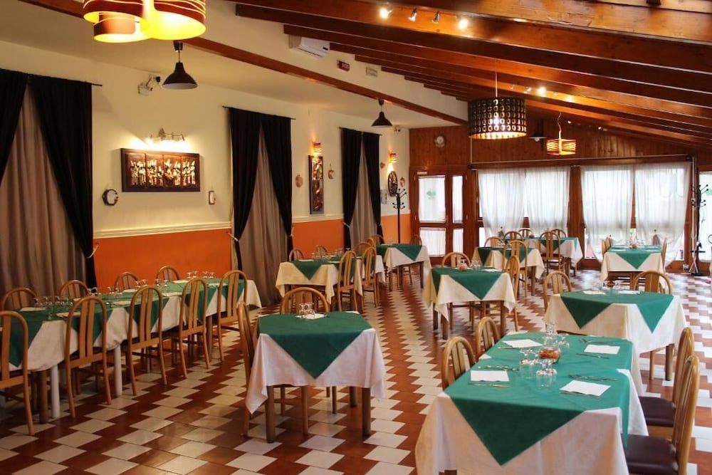 Фото Hotel Santa Marta