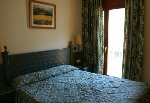 Внешний вид отеля Hotel Sant Jordi by Alegria в Андорра-ла-Велье, фото 4