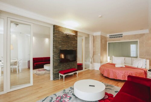Гостиница Splendid Conference & SPA Resort в Бечичах