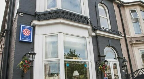 Гостиница Leicester Hotel в Саутпорте