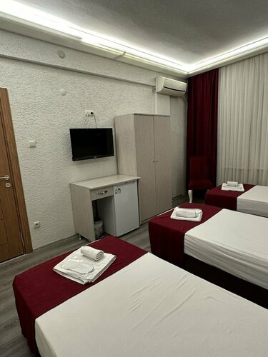 Гостиница Ferah Hotel в Дернекпазары