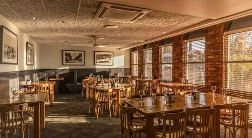 Гостиница Astor Motor Inn в Уогга-Уогга