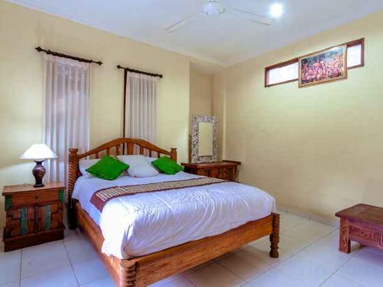 Фото Rizky Guesthouse