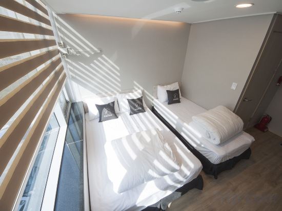 Фото K-Guesthouse Dongdaemun Premium