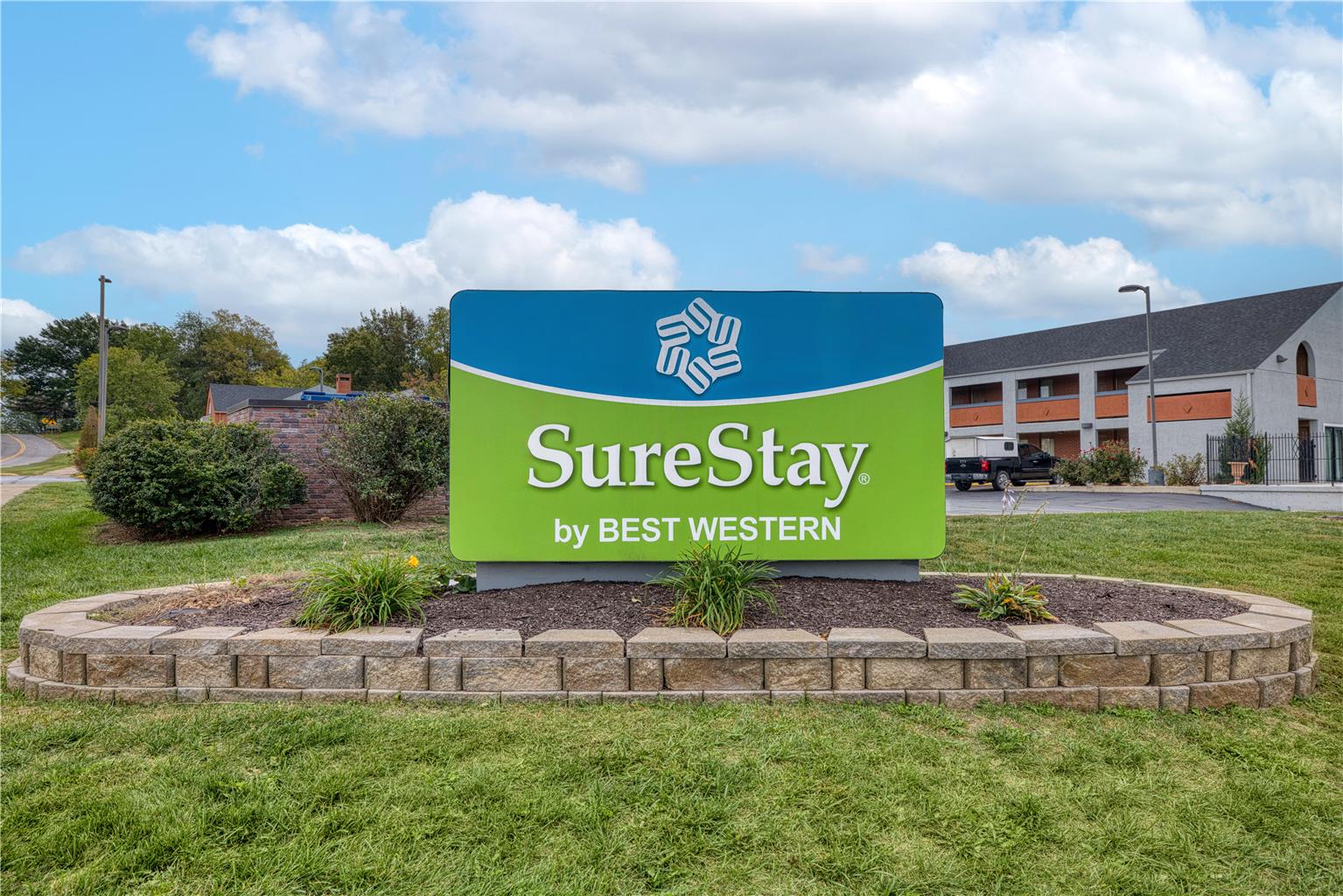 Фото Best Western Country Inn - North