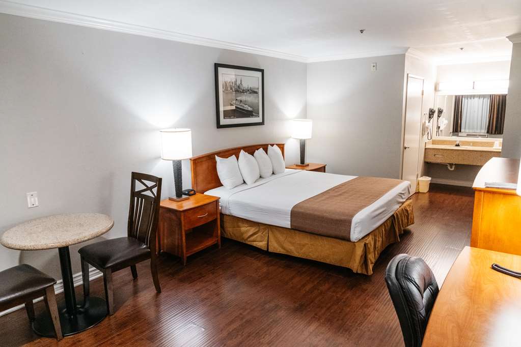 Фото Best Western Palm Garden Inn