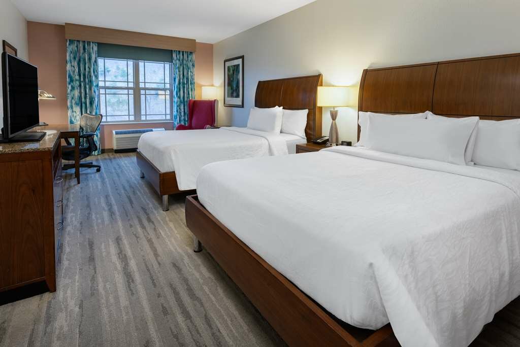 Фото Hilton Garden Inn Roanoke