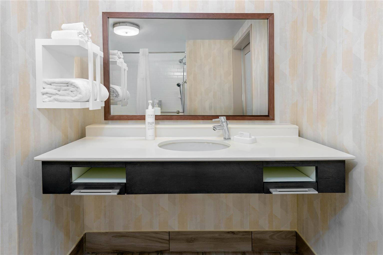 Фото Hampton Inn & Suites Tampa Airport Avion Park Westshore