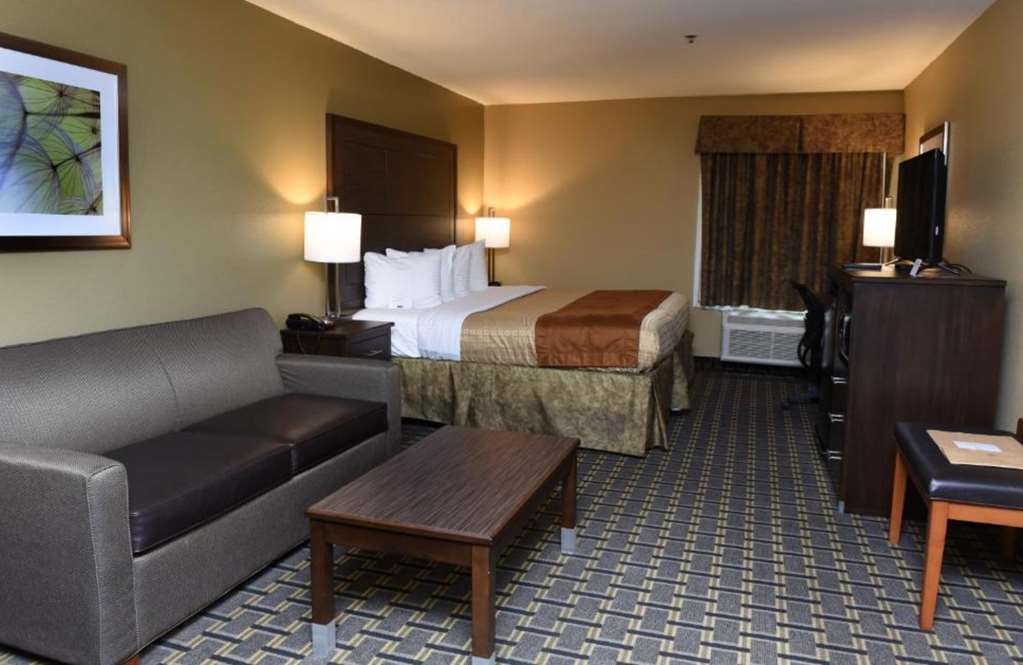 Фото Best Western Zachary Inn