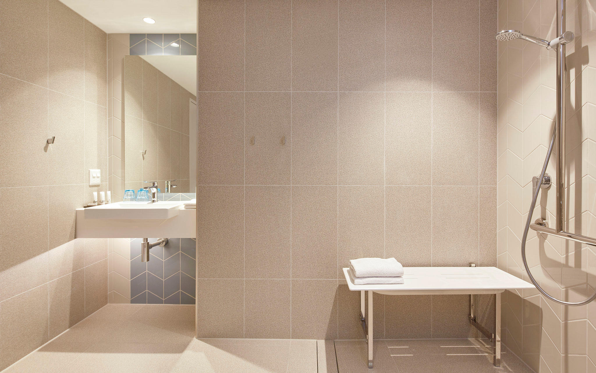 Фото Holiday Inn Express Sydney Airport, an Ihg Hotel