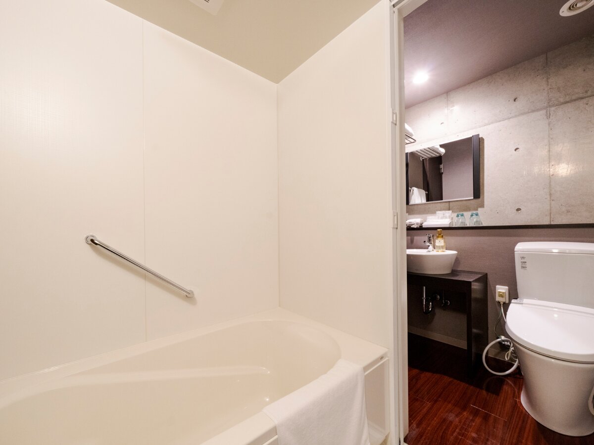 Фото Naha-West Inn