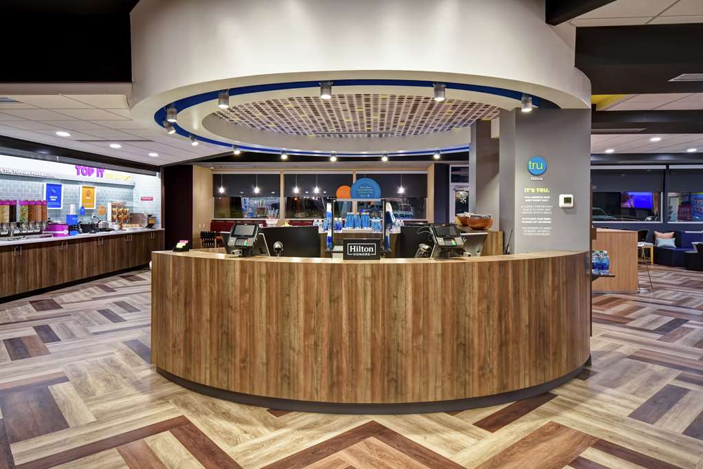 Фото Tru by Hilton Fort Wayne, In