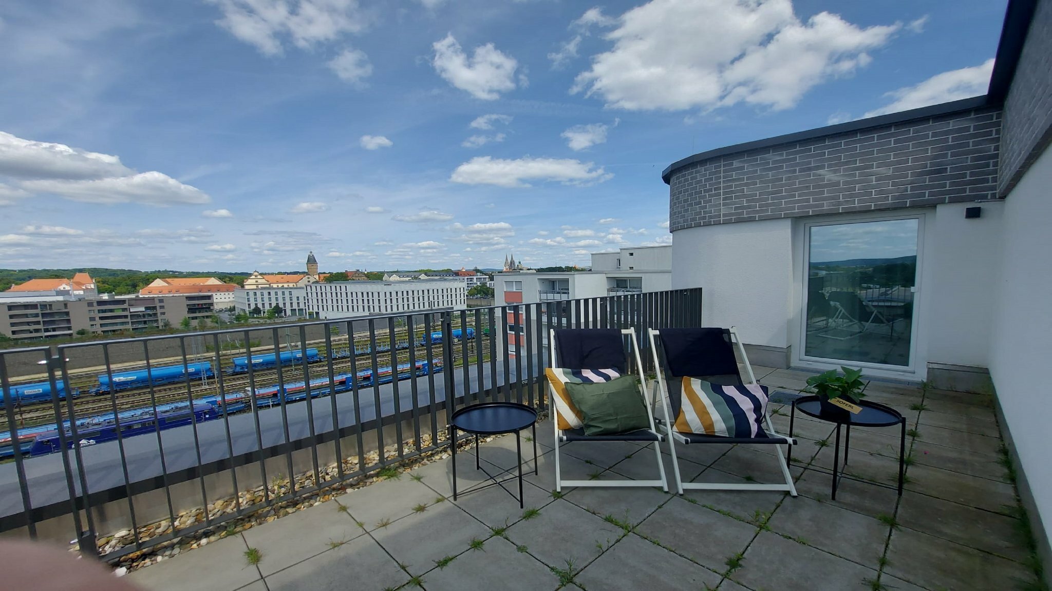 Фото The niu Sparrow