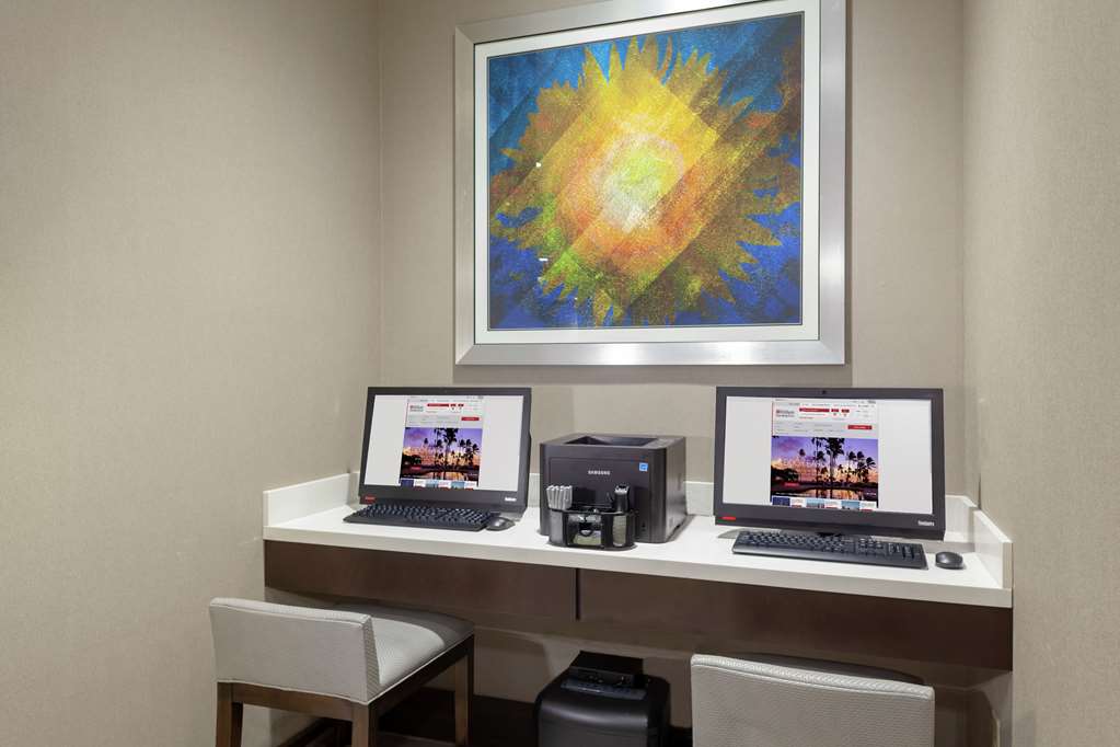 Фото Hilton Garden Inn Waco