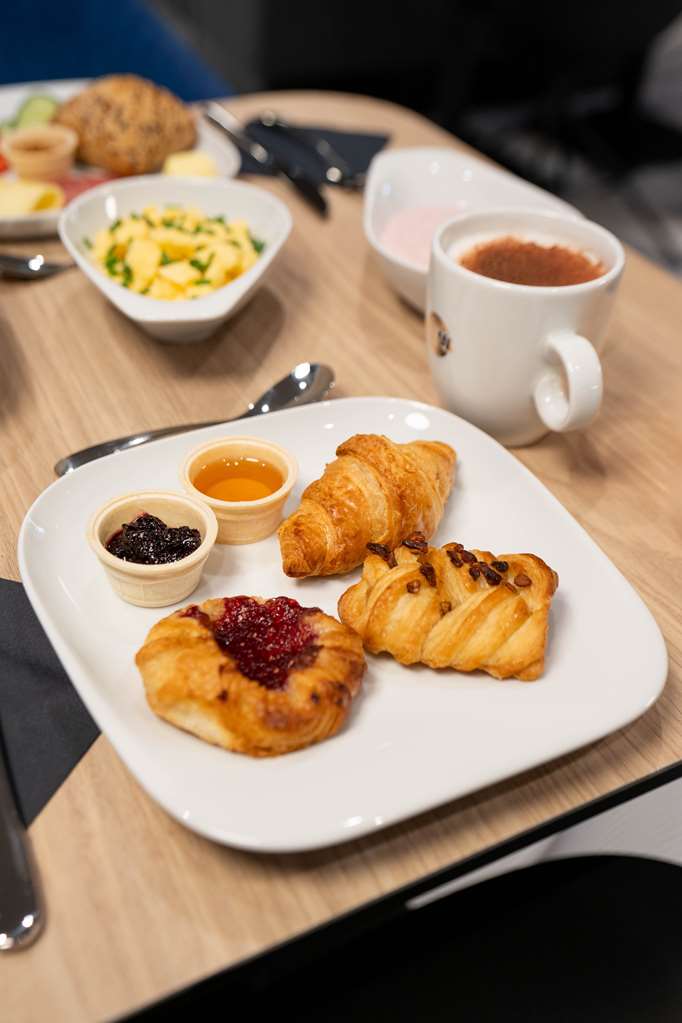 Фото Prizeotel Dresden-Mitte