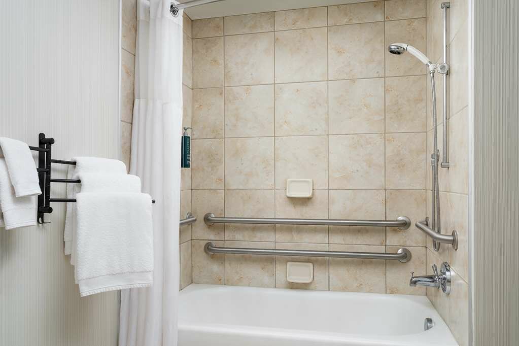 Фото DoubleTree by Hilton Greensboro