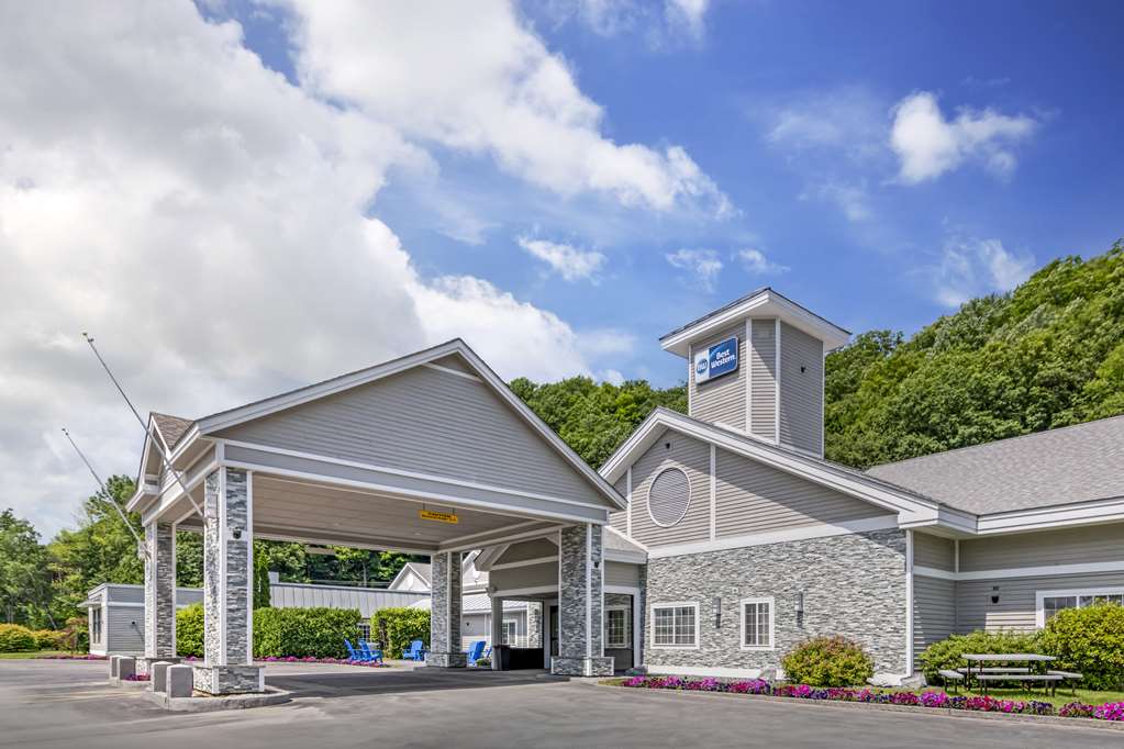 Фото Best Western Springfield Hotel