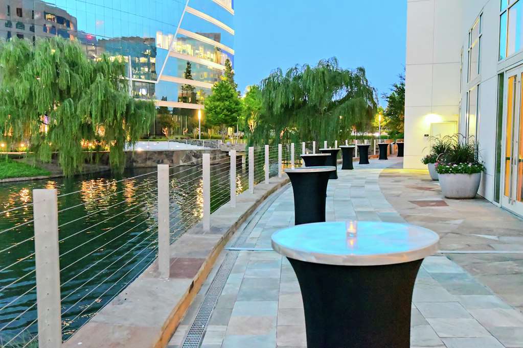 Фото Hilton Dallas/Plano Granite Park