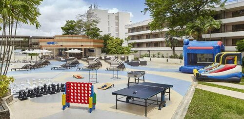 Гостиница Hilton Trinidad & Conference Centre в Порт-оф-Спейн