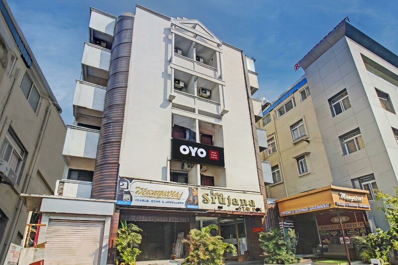 Гостиница Oyo 6651 Hotel Srujana Stay Inn в Хайдарабаде