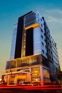 Гостиница Hotel Dafam Pekanbaru в Паканбару