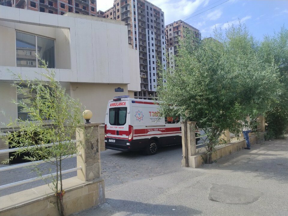 Təcili tibbi yardım 4 Saylı Təcili Yardım Stansiyası, Bakı, foto