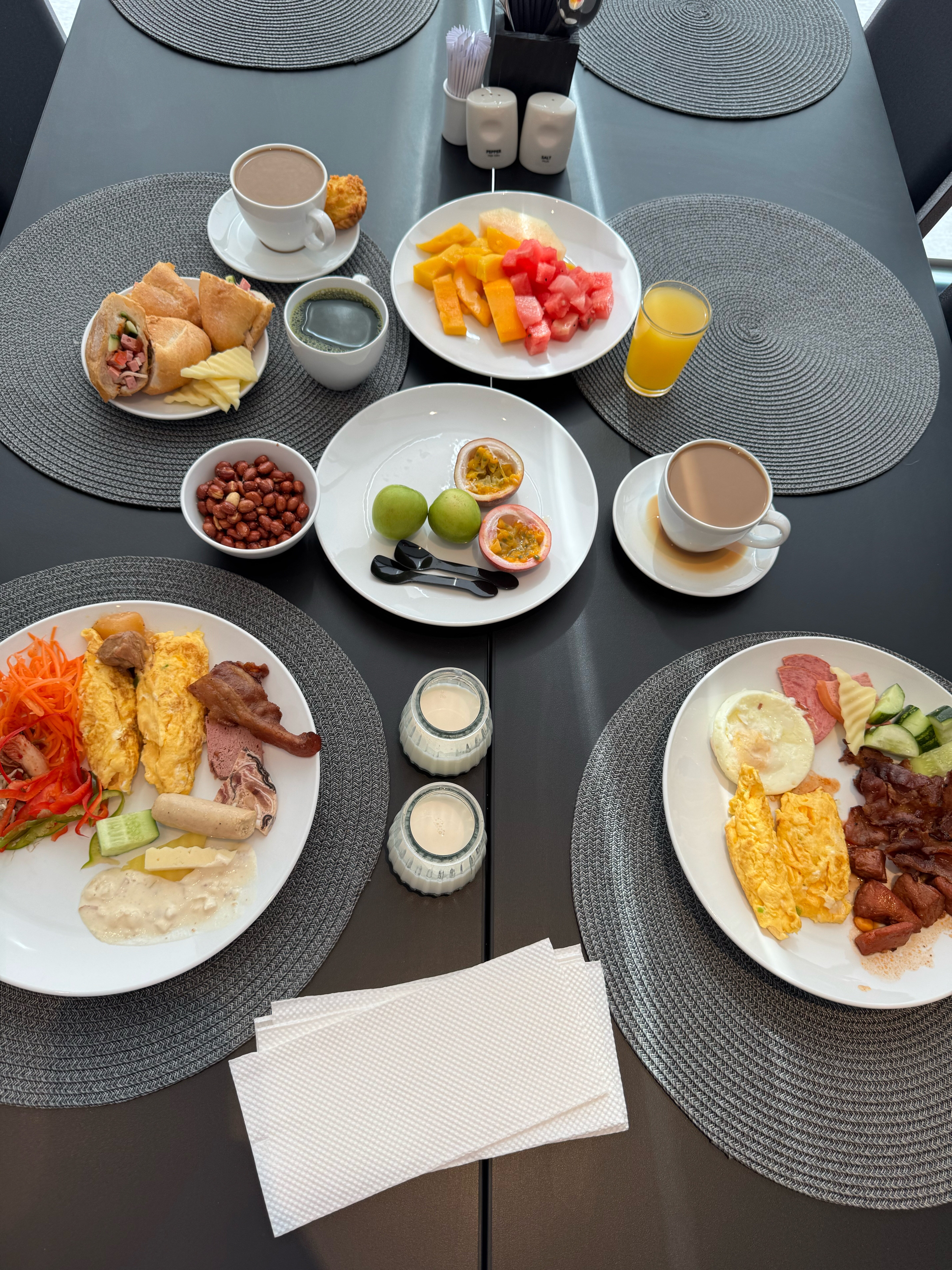 Фото December Hotel