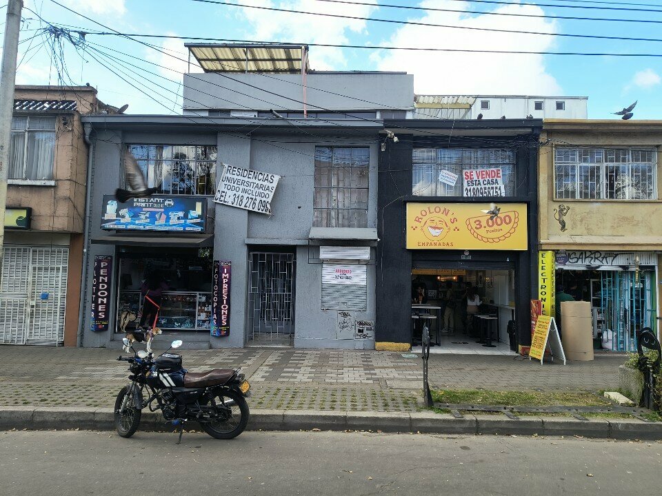 Grocery Rolon's empanadas, Bogota, photo